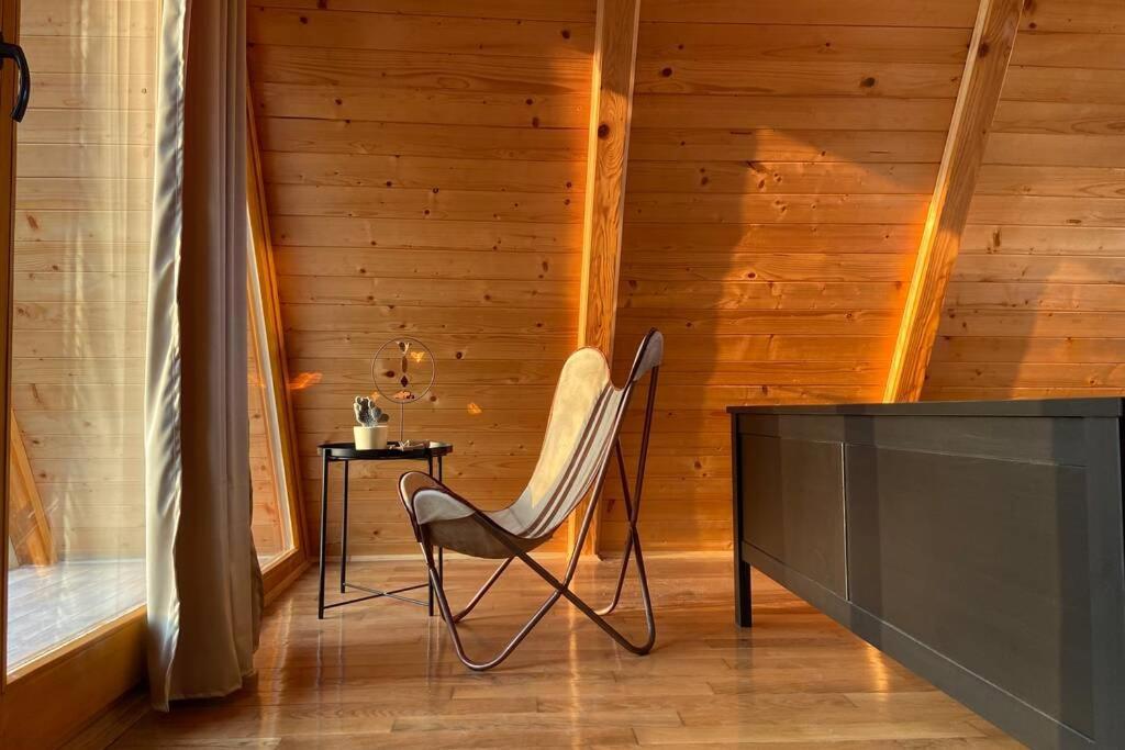 Petrovaradin Chalet Novi Sad Exteriör bild
